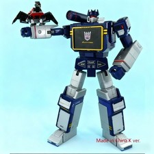 Soundwave MP-13 Transformers