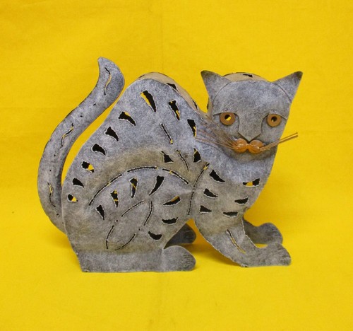 Delizioso gatto in metallo - delizioso,