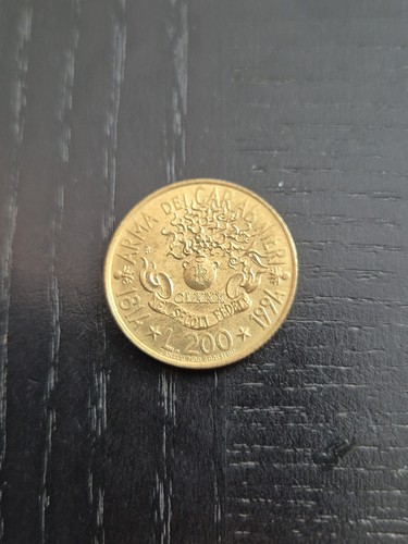 Italia 200 lire arma del - italia,