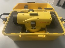 Livello Ottico da Ritarare Vendo Come Non funzionate RUNNER