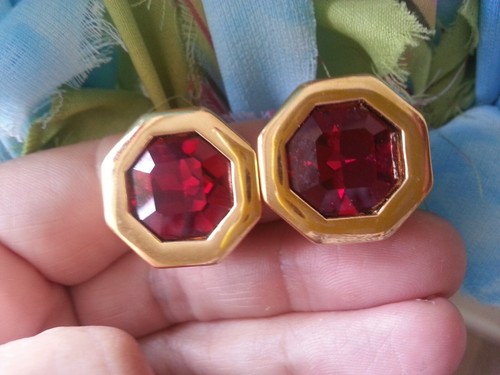 - , (swarovski)