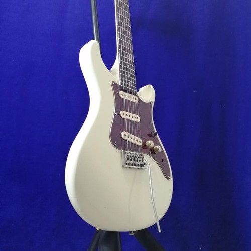 Chitarra elettrica modello - , se