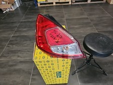 FORD FIESTA 2013 FANALE