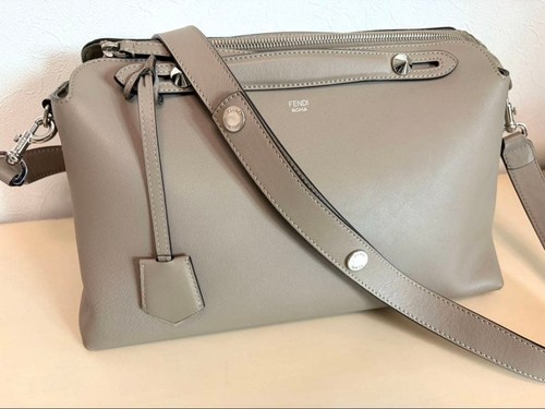 Fendi the way - by,