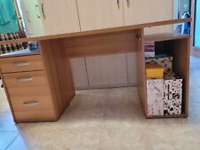 Scrivania da ufficio o studio color rovere