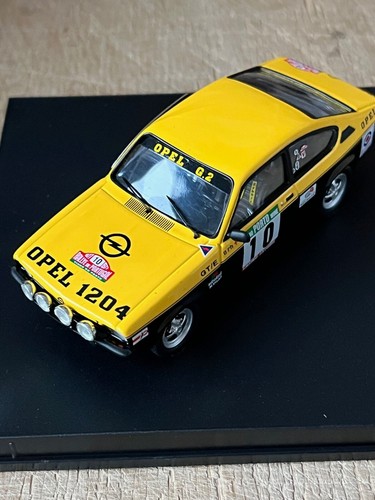 Die cast trofeu 2106 - cast,