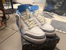 Nike Air Jordan 1 Low Scarpe Sportive per Uomo, EU 43 - Gym Red