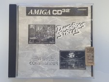 AMIGA CD32 COMMODORE AMIGA CD