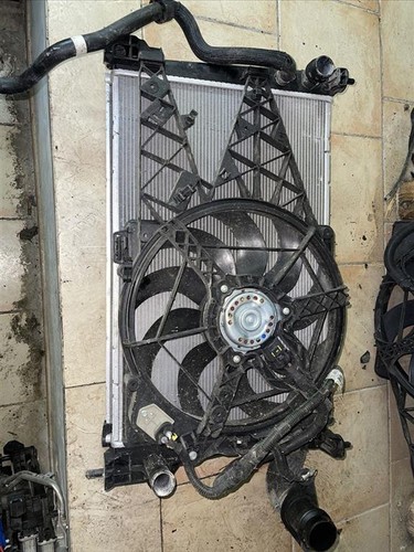 Radiatore acqua per alfa - radiatore,