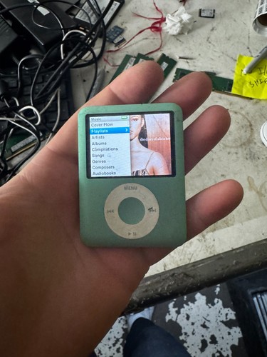 Apple ipod nano 8gb - ipod,