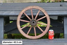 Vecchio carrello in legno