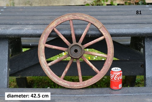 Vecchio carrello legno - carrello, in