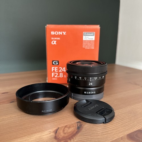 Sony 8 g obiettivo - f2.8,