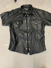 Giacca in pelle stile biker è