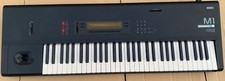Sintetizzatore a tastiera Korg