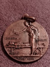 Medaglia  del "IGNOTO MILITI 1915-1918 - 4 Novembre 1921"