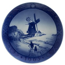 ROYAL COPENHAGEN PIATTO DI