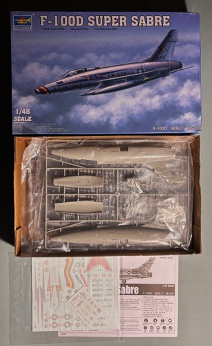 Trumpeter 02839 100d super - f-100d,