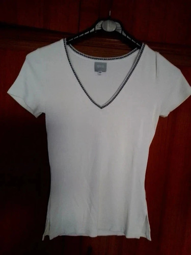 Shirt bianca scollo v - bianca,