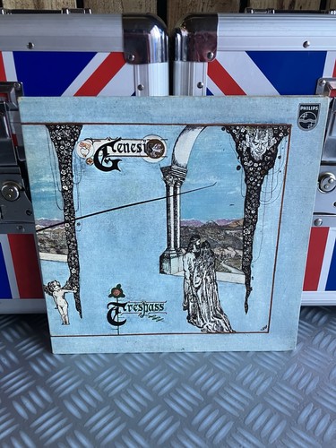 Genesis trespass 1970 record - trespass,