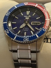 SEIKO 5 SPORT AUTOMATICO "PEPSI BEZEL' (24 JEWELS, 100 M DIVER-STYLE) SRP551K1 QU