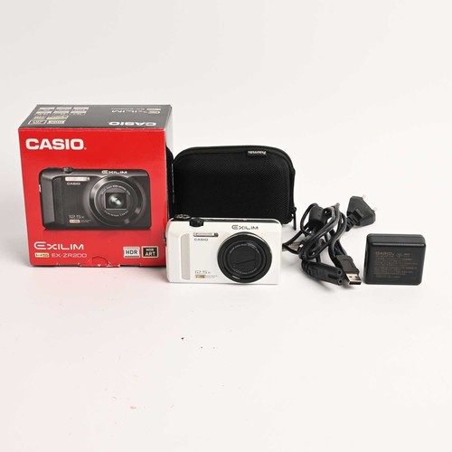 Casio exilim zr200 - casio,