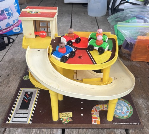 Ascensore garage fisher price - ascensore,