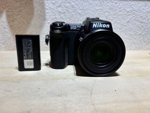 Fotocamera digitale compatta