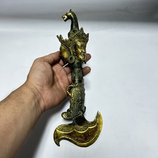 Antica ascia tibetana oro