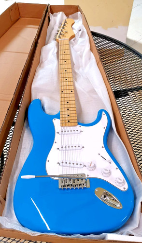 Chitarra elettrica stile strat - chitarra,