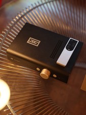 Schiit Saga S Preamplificatore