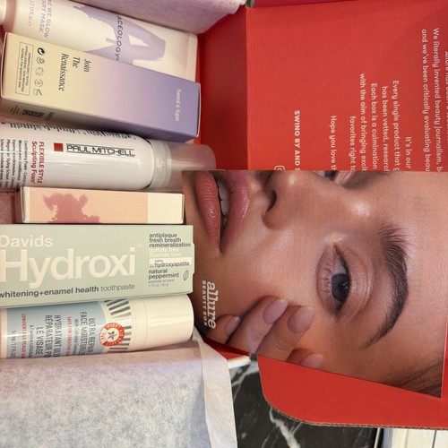 Beauty box allure giugno 2026 - allure,
