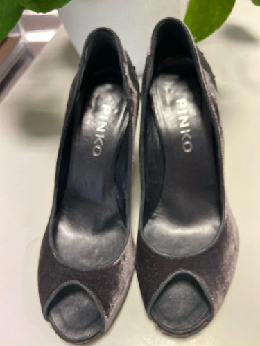 Scarpe decoltè velluto grigio