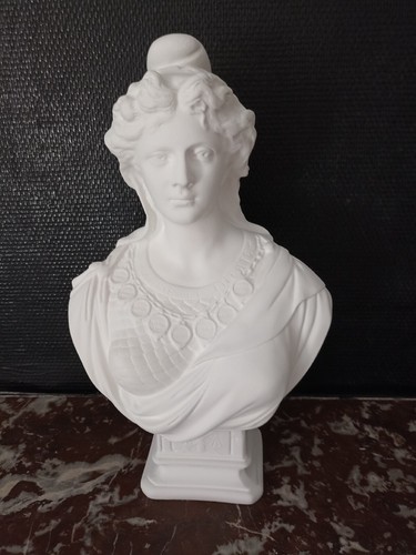 Buste marianne 46cm - de,