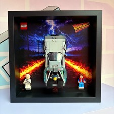 Cornice Vetrina Display Case