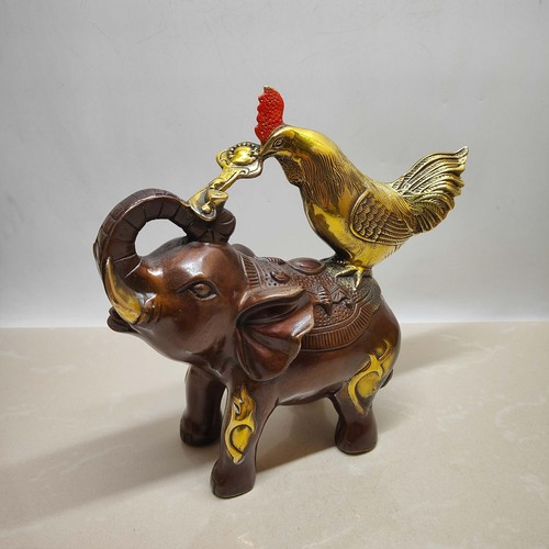 Ornamento fortunato buon - ornamento, e
