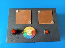 Dispositivo radionico. Scatola