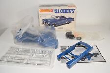 A42 1:25 MATCHBOX AMT PK-4111 '51 CHEVY CHEVROLET BELAIR CONVERTIBILE IN BUON...