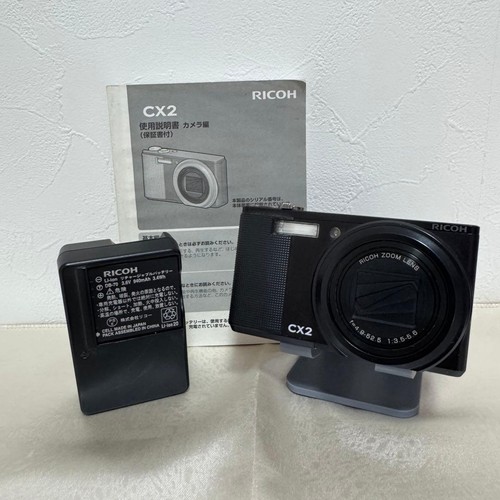 Fotocamera digitale compatta
