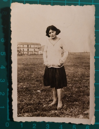 Foto donna nei campi - foto,