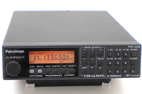 Realistic pro2026 fm - realistic, am/fm