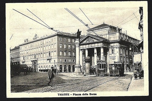 Trieste piazza della borsa - :,