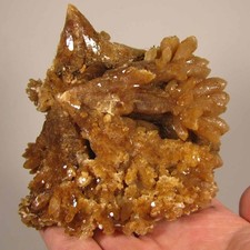 Raro grappolo di cristalli