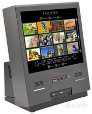 Sony SnapLab UP-CR10L stampante fotografica + DILAND PHOTO KIOSK 