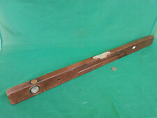 VECCHIA LIVELLA A BOLLA IN LEGNO DA 80 CM, MURATORE EDILIZIA. N° E53.