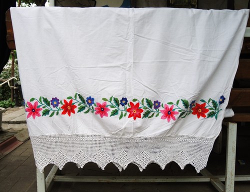 Antico lenzuolo con - , fiori