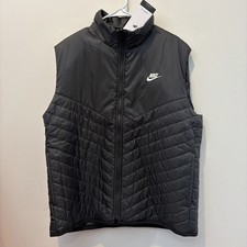 Nike Storm-FIT Windrunner