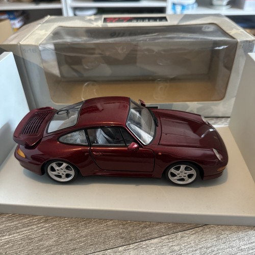Modelli porsche rosso - 1:18,