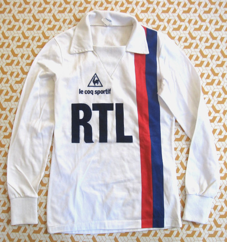 Maillot psg paris saint - maillot,