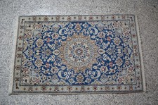 N3004 TAPPETO FONDO BLU LANA E